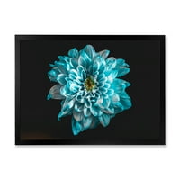 DesignArt 'Затвори цвет со традиционално врамено уметничко печатење со бели и сини ливчиња